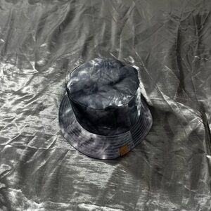 Stylish Black Tie-Dye Bucket Hat